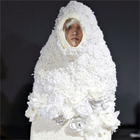 COMME des GARCONS Spring/Summer 2012